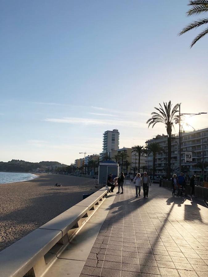 Apartament Lloret De Mar With Terrace Exterior photo